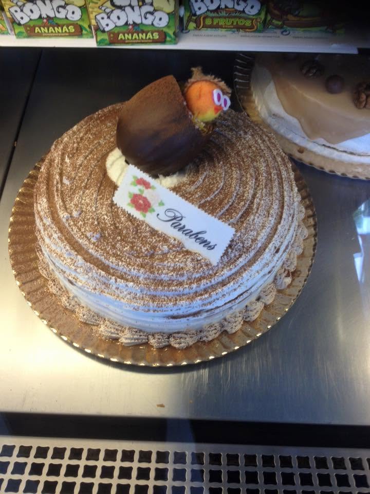 Bolo personalizado da Padaria São Jorge